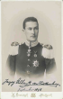 Herzog Albrecht von Württemberg in Uniform des Grenadier-Regimentes Nr. 119 Königin Olga, mit Orden u. a. Goldenes Vlies, Brustbild in Halbprofil