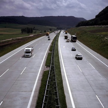 Bundesautobahn A8 bei Gruibingen 1992